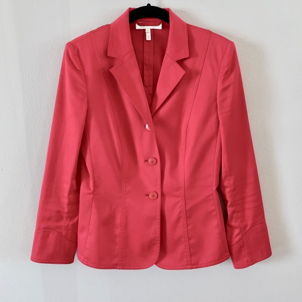 Escada red blazer 34